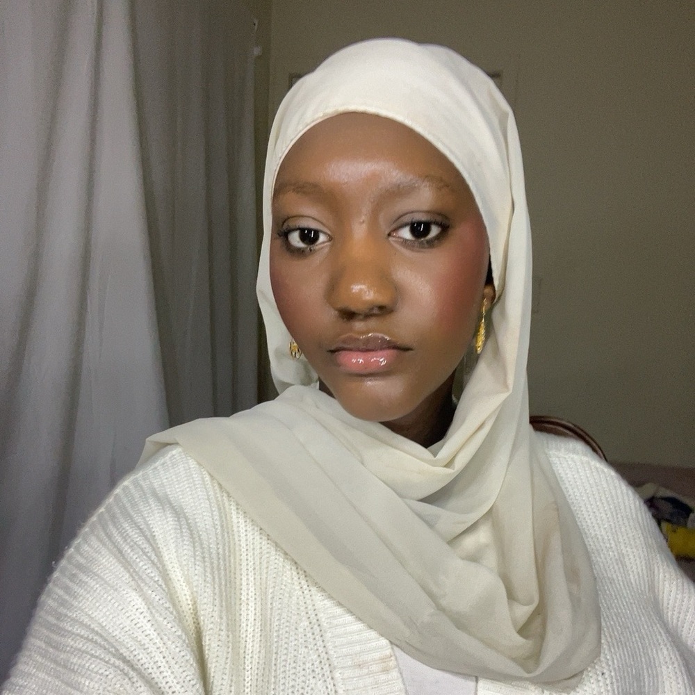 Meet your Posher, Aissa